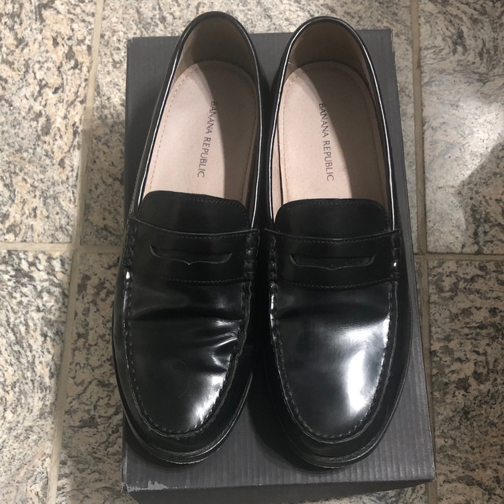 Banana Republic Men's Shiny Black Loafers